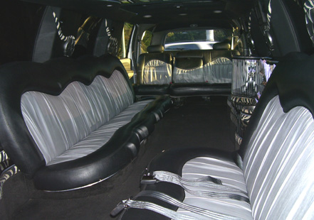 Image of interior of 16 Passenger Excursion Stretch Limousine in CT