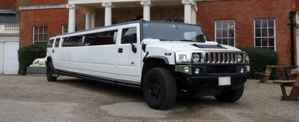 Valentines-Day-Hummer-Limo